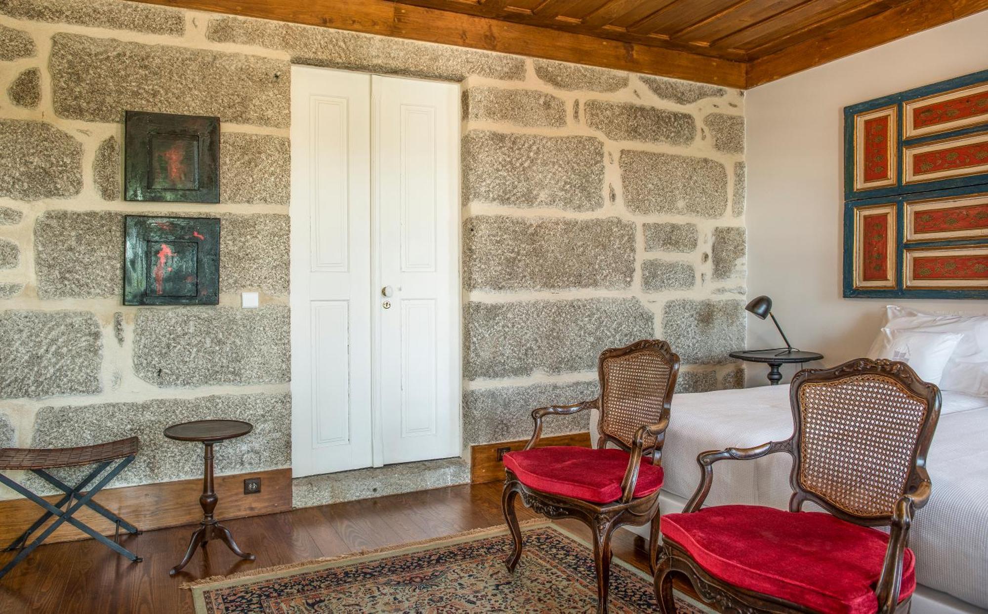 Отель Casas Do Lupo Нелаш Экстерьер фото